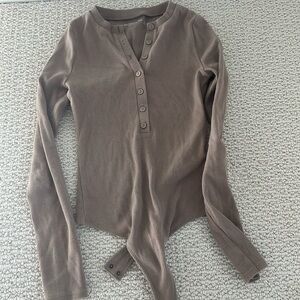 Abercrombie henley bodysuit size xs